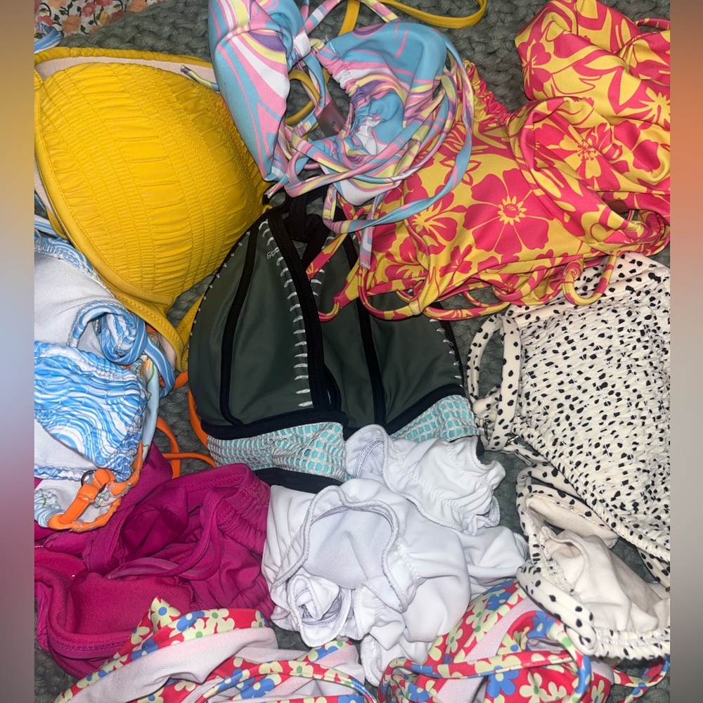 HUGE BIKINI BUNDLE !